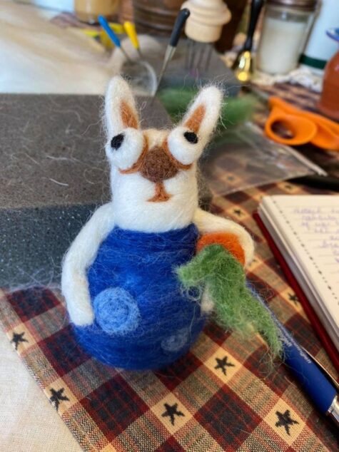 Needle Felt - Make a Rabbit with a carrot